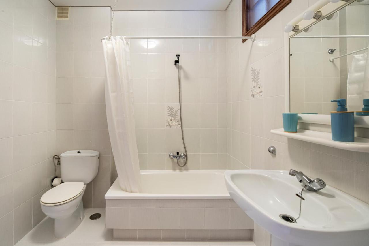 Apartamentos En Playa Canelas Portonovo Exteriör bild
