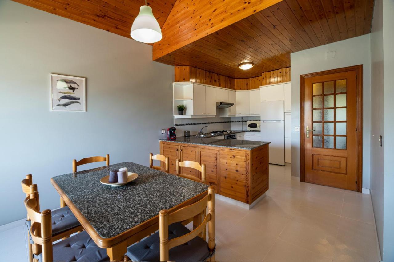 Apartamentos En Playa Canelas Portonovo Exteriör bild